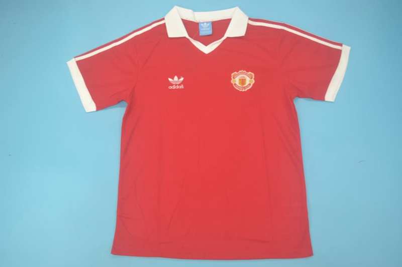 AAA(Thailand) Manchester United 1980/82 Home Retro Soccer Jersey