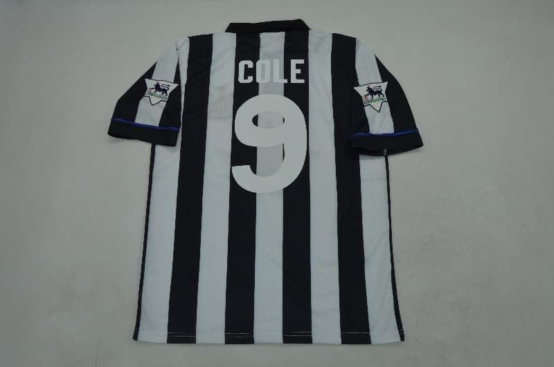 AAA(Thailand) Newcastle United 1993/95 Home Retro Soccer Jersey