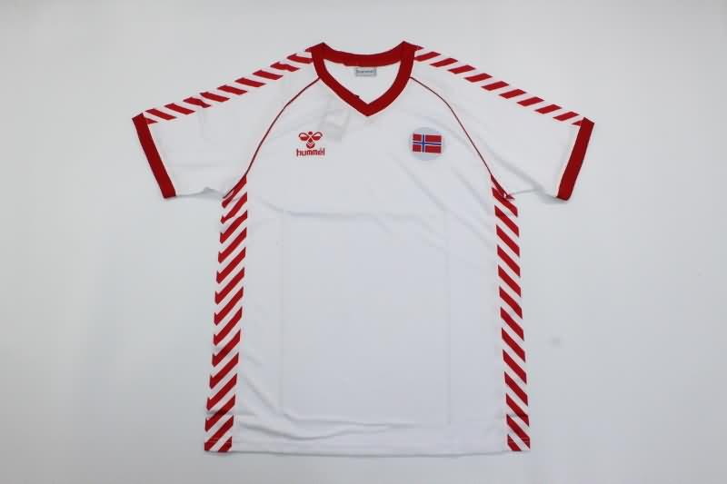 AAA(Thailand) 19984 Norway Retro Away Soccer Jersey