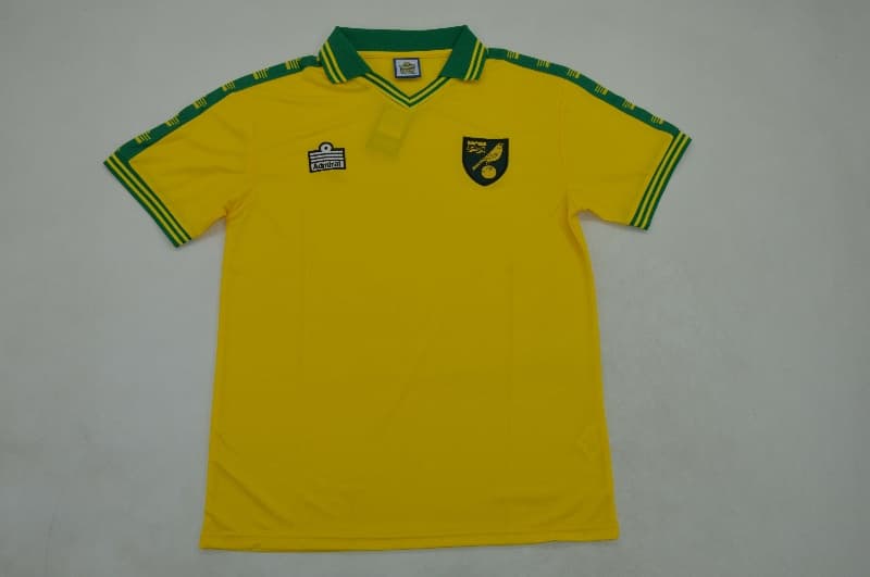 AAA(Thailand) Norwich 1976/81 Home Retro Soccer Jersey AAA(Thailand) Norwich 1976/81 Home Retro Soccer Jersey