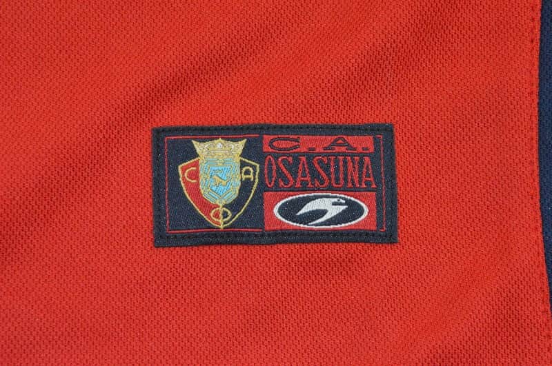 AAA(Thailand) Osasuna 2000/01 Home Retro Soccer Jersey