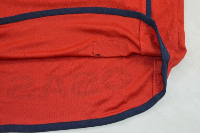 AAA(Thailand) Osasuna 2000/01 Home Retro Soccer Jersey