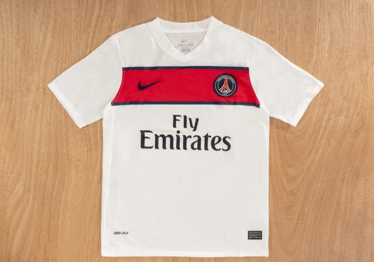 AAA(Thailand) Paris St Germain 2011/12 Away Retro Soccer Jersey