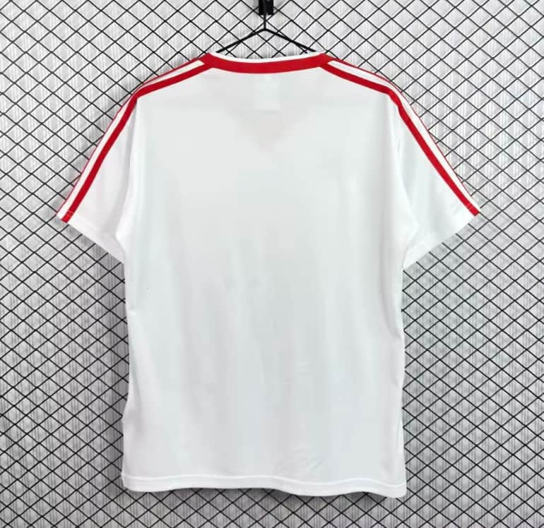 AAA(Thailand) Poland 1986 Home Retro Soccer Jersey
