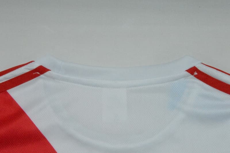 AAA(Thailand) Rayo Vallecano 1977/79 Home Retro Soccer Jersey