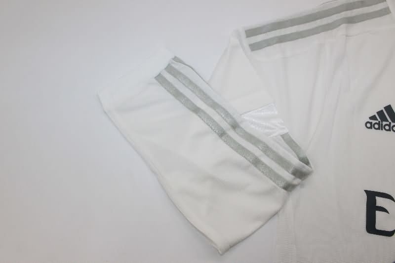 AAA(Thailand) Real Madrid 2015/16 Home Long Retro Soccer Jersey (Player)