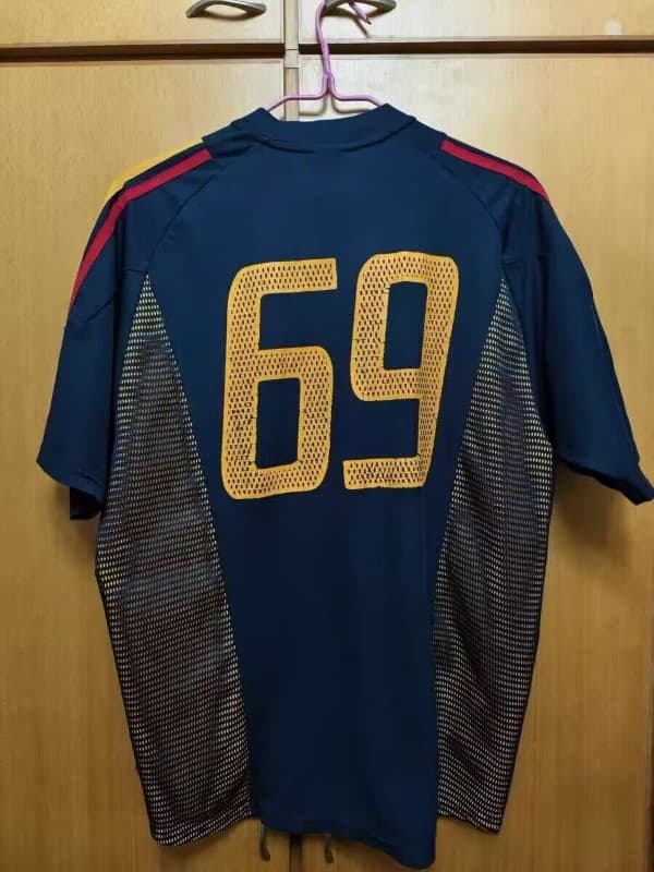 AAA(Thailand) Spain 2002 Third Retro Soccer Jersey