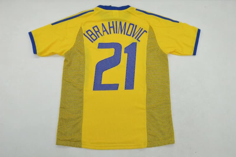 AAA(Thailand) Sweden 2002 Home Retro Soccer Jersey