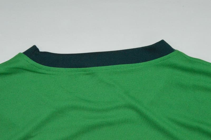 AAA(Thailand) Werder Bremen 2009/10 Home Retro Soccer Jersey