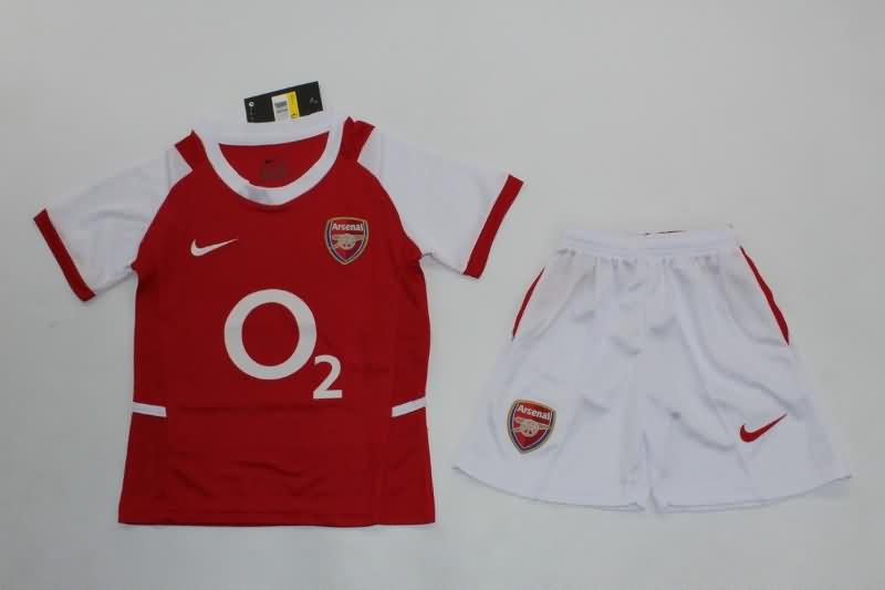 Arsenal 2002/04 Kids Home Soccer Jersey And Shorts Arsenal 2002/04 Kids Home Soccer Jersey And Shorts