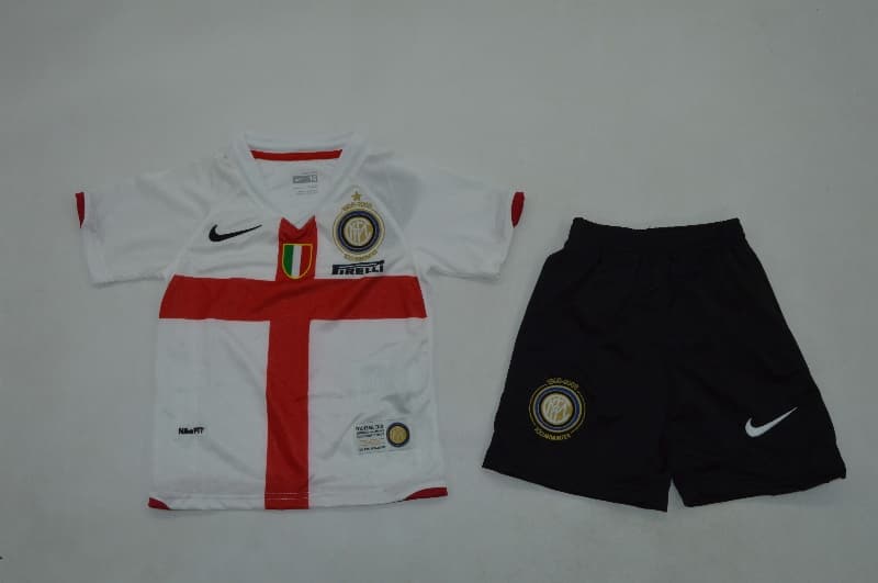 Inter Milan 2007/08 Kids Away Soccer Jersey And Shorts Inter Milan 2007/08 Kids Away Soccer Jersey And Shorts