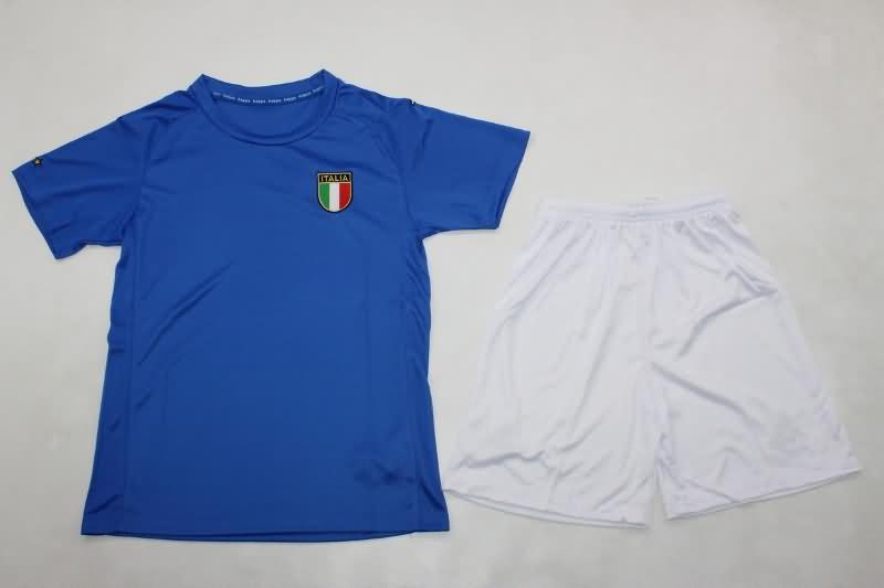 Italy 2000 Kids Home Soccer Jersey And Shorts Italy 2000 Kids Home Soccer Jersey And Shorts