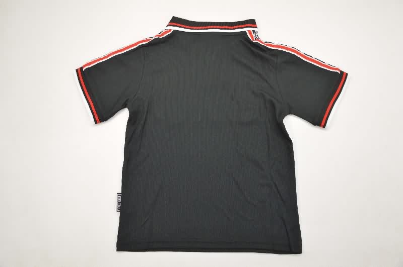 Manchester United 1999 Kids Black Soccer Jersey And Shorts