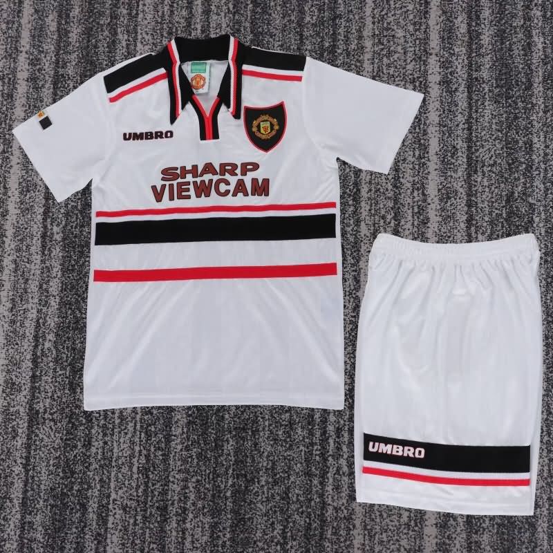 Manchester United 1997/99 Kids Away Soccer Jersey And Shorts Manchester United 1997/99 Kids Away Soccer Jersey And Shorts