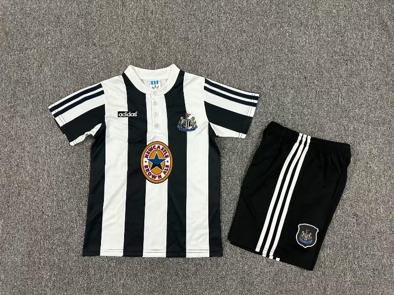 Newcastle United 1995/97 Kids Home Soccer Jersey And Shorts Newcastle United 1995/97 Kids Home Soccer Jersey And Shorts